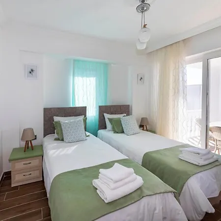 Invigorating Villa With Impressive Sea View In Yalikavak, Bodrum アパート Giriş