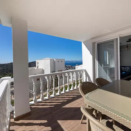 Invigorating Villa With Impressive Sea View In Yalikavak, Bodrum