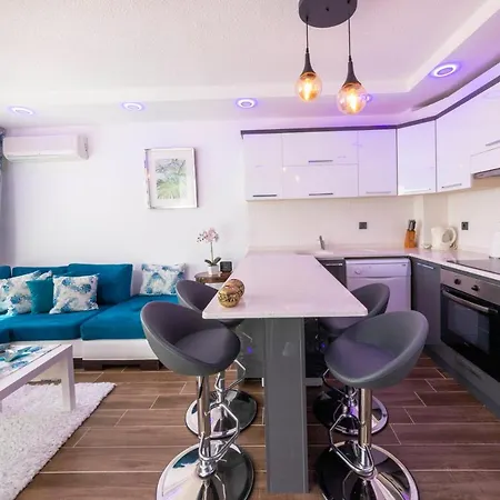Invigorating Villa With Impressive Sea View In Yalikavak, Bodrum * Giris