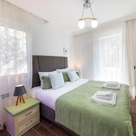 Invigorating Villa With Impressive Sea View In Yalikavak, Bodrum * Giris