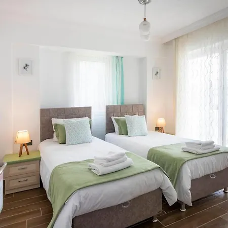 Appartement Invigorating Villa With Impressive Sea View In Yalikavak, Bodrum *
